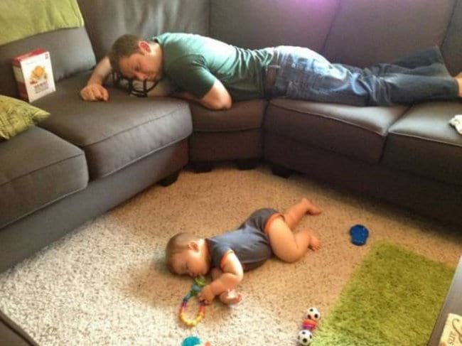 Kinder können überall einschlafen :)