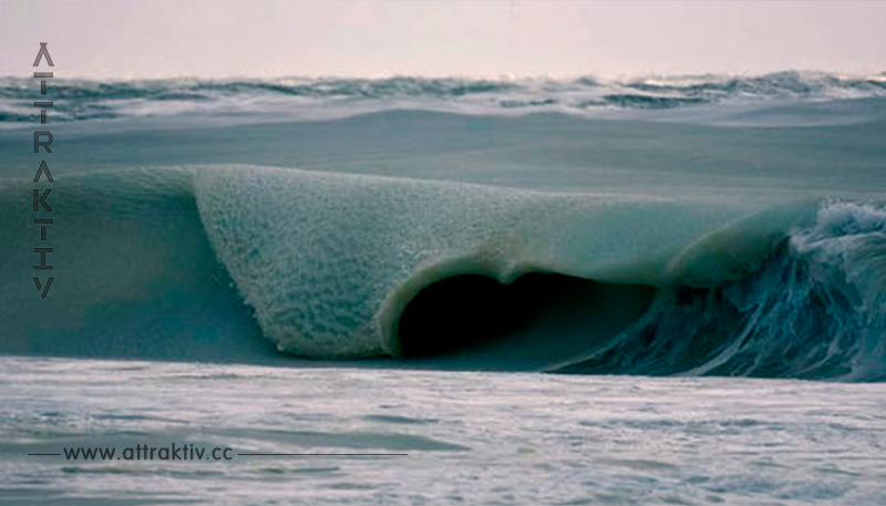 Fotograf hält ein einzigartiges und wunderbares Phänomen fest – gefrorene Wellen an der Küste!