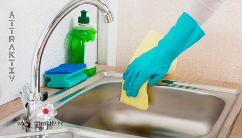 Spüle reinigen mit Hausmitteln: Tipps und Tricks