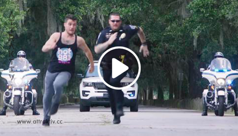 Mann wird von Polizisten verhaftet   und das unerwartete Video bringt alle zum Lachen