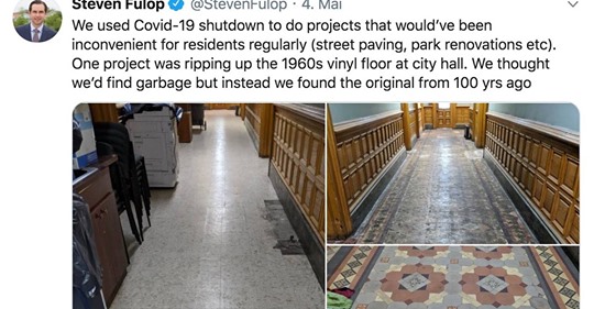 Bürgermeister lässt Rathausboden abreißen – und findet darunter 100 Jahre alten Fußboden