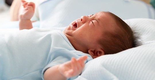 Medizinische Überraschung Baby wird mit zwei Penissen geboren