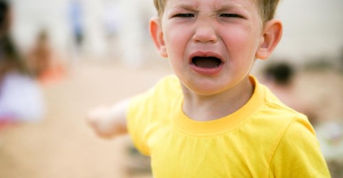 Erziehungscoach: Wenn Ihr Kind vor Wut schreit und tobt, helfen 7 Strategien