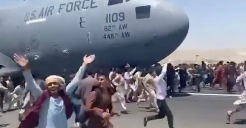 Bundesregierung evakuiert weiter Ortskräfte – und stellt in Afghanistan wieder neue ein