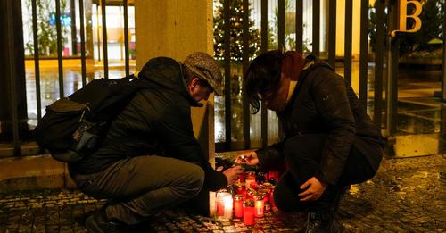 Warum mussten 14 Menschen sterben? Prager Polizei sucht nach dem Tatmotiv